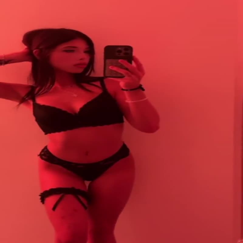 Hanna erotikus masszázs   videó 205939627