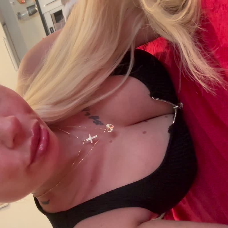 Kyra Hot erotikus masszázs   videó 706002561